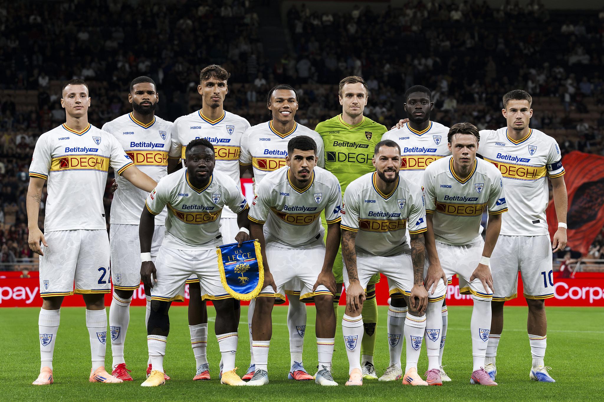 开云在线-科维诺：莱切的魔法大师，一生奉献。斯蒂基·达米亚尼称赞：“独一无二的热情，一位伟人”